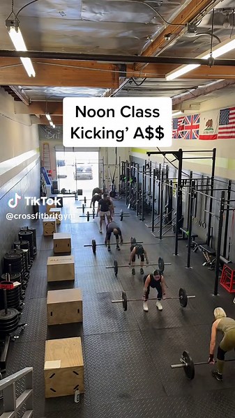 #crossfitbrit #crossfit #crossfitgym #move #gym #crossfitirvine #training #lift #fitness #mygym #love #bestgym #orangecountygym #barbell #jump #fitnessmotivation