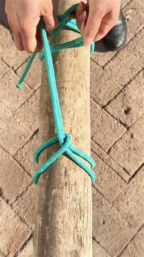 Effortless dragging rope knots that can be used to drag heavy objects