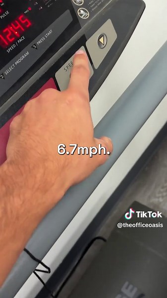 Desk Styling Ideas for a Clutter-Free Office