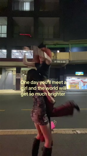 Hey @miss emerson ⋆.ೃ࿔ | Emerson