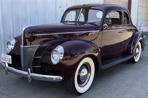 No Reserve: 1940 Ford Deluxe Business Coupe