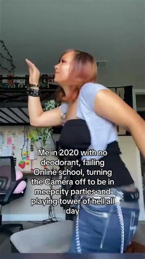 POV: You in 2020 ignoring online school to play Roblox 💀🎮 #pov #relatable #shorts