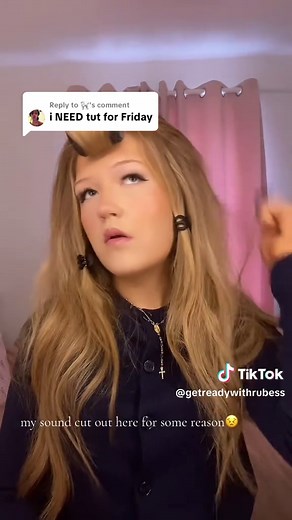 Replying to @🐩 friday hairstyle tutorial ! 🤍 #60sbeehive #hairstyle #grwm #60s #foryoupage