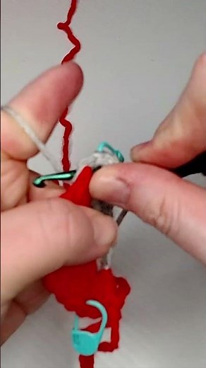 Crochet Ponytail Spiral Beanie Tutorial - Part 3!