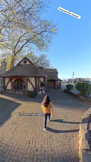 62K views · 1.1K reactions | Welcome to Middle Earth, this town put New Zealand to the world map because of sir Pete Jacksons movie Hobbiton! This is the town center and you can stop and have a look and can book your tour to the movie set! Approx 2 hours from Auckland #matamata #newzealand #hobbiton #travels #fblifestyle | The Gibsons of New Zealand | Facebook