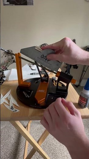 Fletching your own arrows has never been easier with ‪@OctoberMountainProducts‬ OMP fletching jig#diy
