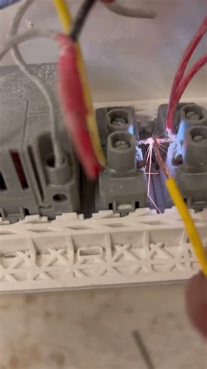 Wiring loose connection #electrical #electrician