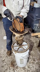 b r i a n on Instagram: "Replacing a steam valve bonnet gasket. Review bolt grades and tightening sequence."