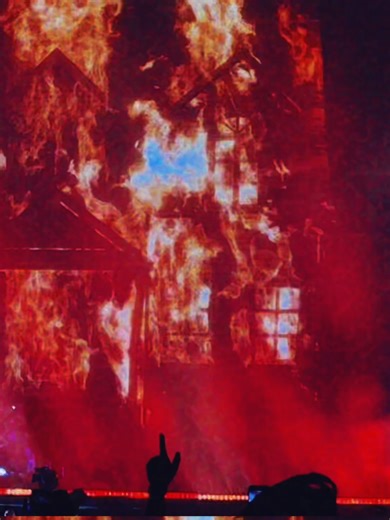 A7X En México: Psicodelia, Metal y Malagueña