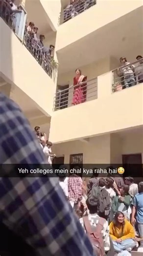 Yeh ho kya raha colleges mein😭#trending #coding #ai #python #cs #college #tricks #viral #yt #shorts