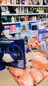 Disponible en la tienda paseo joly Velasco local 5 san Fernando Cádiz pedidos por la página web https://soufianebazarr.com/products/maquinas-de-boxeo-compluto-de-silicona-de-alta-calidad-con-guantes-en-color-rojo?utm_campaign=share_orders&utm_content=android&utm_medium=product-links | Soufiane bazar la estación