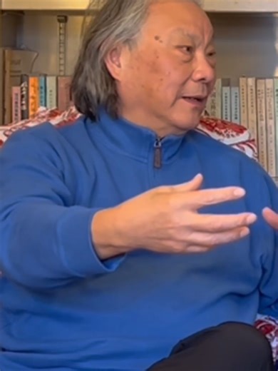 全球化是个假象？历史的真相太残酷：大国争霸才是常态！ Is Globalization Just an Illusion? 我们习惯认为全球化是历史趋势。 但刘康提醒： 👉 大国争霸才是历史常态 👉 全球化反而只是偶发阶段 📌 世界可能随时回到更冷酷的地缘政治竞争。 Globalization is often seen as the direction of history. But Liu Kang argues that geopolitical rivalry has been the norm for centuries. 📌Globalization may be the exception, not the rule. #全球化#地缘政治#国际秩序#刘康 #Globalization #Geopolitics #WorldOrder #LiuKang