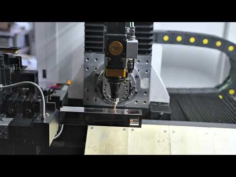 Demonstration of stainless steel square tube cutting.