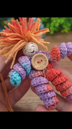 Beautiful Crochet Keychain Tutorial