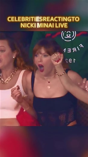 When the Queen hits the stage, everyone watches! Watch celebrities reacting to Nicki Minaj live — from shocked faces to full hype mode 💥✨ Which reaction had you screaming? 👀🔥 #NickiMinaj #LivePerformance #CelebritiesReact #QueenOfRap #ConcertVibes