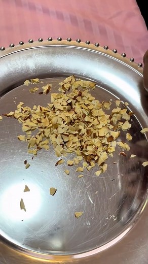 4K views · 59 reactions | Hoy ya vinieron nuestros primeros duendes navideños !!! Preparando todo para vender tés y tizanas para esta próximas fiestas navideñas !!! | Comunidad MUSAS | Facebook