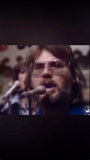 “The only truth is music.” on Instagram: "Throwback Thursday: Here’s a young Kenny Rogers and his band First Edition performing its 1968 hit song “Just Dropped In (To See What Condition My Condition Was In)”. The song, incorporating rock and psychedelic pop music, reflected an LSD experience and was intended to be a warning about the dangers of using this drug. It was the band’s first top 10 hit, reaching number 5 on the U.S. charts. The song was a departure both lyrically and instrumentally, as