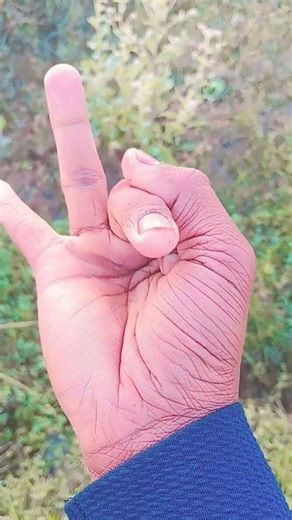 कॉमेडी वीडियो है वीडियोकॉन तक देखें और लाइक सब्सक्राइब करें #funny #comedy #bollywood #indiansong #