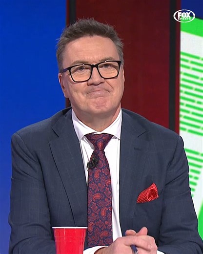 "I'm gonna look straight down the barrel here, or I'm really gonna struggle" 🥹🥹 Tony Squires delivers an emotional goodbye on the final episode of The Back Page ❤ | FOX Sports Australia