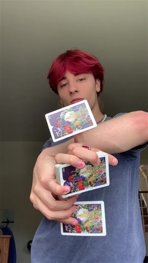 Mastering Card Tricks: A Unique Performance