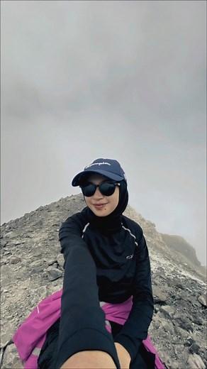 Sangeang Api kec. Wera | Nadia