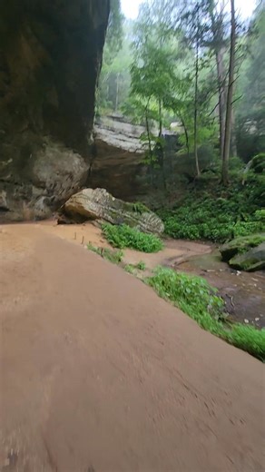 I've been to so many beautiful places but this one is still a top 3. Location in comments! #adventuretravel #hikingadventures #AdventureAwaits | The Nature Seeker