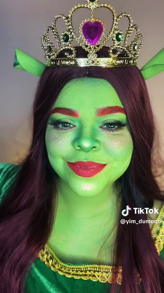 Fiona Makeup Tutorial for a Fresh Start
