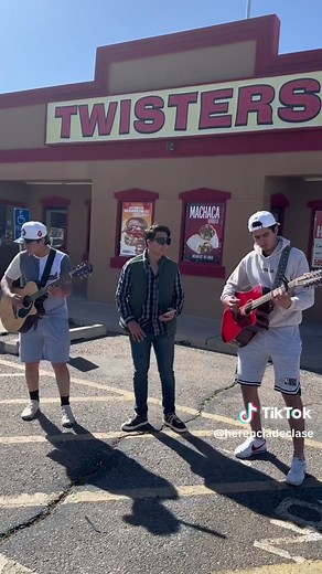 Los Pollos Hermanos: Uncover the Sounds of Albuquerque and El Paso