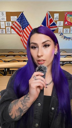 2.3K views · 82 reactions | Dziwne rzeczy, które widziałam w tym tygodniu w szkole. #nauczycielka #szkoła #fioletowewłosy #akinator #technikum | Efi | Facebook