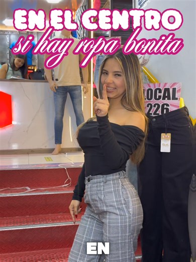 ✨ En el centro sí hay ropa bonita ✨ Solo es cuestión de saber dónde buscar. 🛍️🔥✨ #bogota #blusas #blazers #pantalones #ropaformal