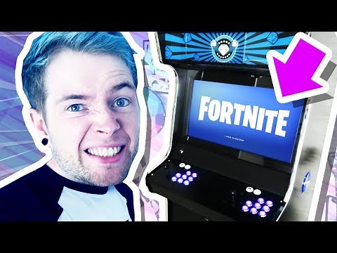 WORLD'S FIRST FORTNITE ARCADE MACHINE!!!