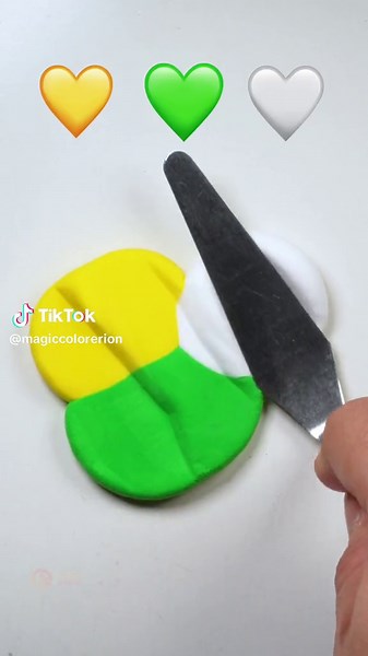 #colormixing #paintmixing #satisfying #art #paint #colortheory #artvideo #relax #asmr