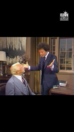 2K views · 46 reactions | Billy Crystal is anything but dull. : Redd Foxx & Billy Crystal, REDD FOXX SHOW (1977) #reddfoxx #billycrystal #reddfoxxshow #audit #sketchcomedy #classiccomedy #comedy #standup #standupcomedy #jokes | Clown Jewels | Facebook