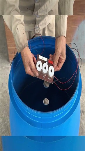 Millions Were Shocked By This Plastic Barrel! It Became A Giant Bluetooth Speaker Worth Millions!