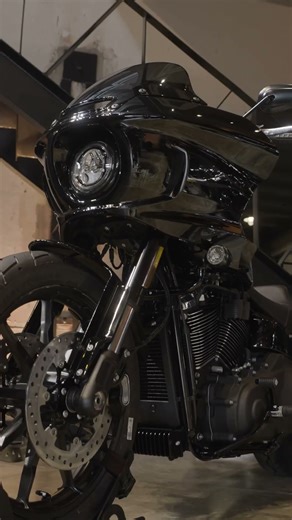 2025年モデルLow Rider ST