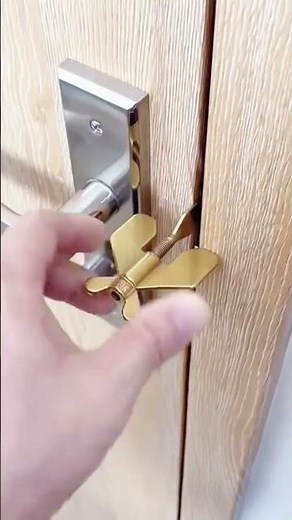 Home Security Made Easy Top Portable Door Lock Solutions! #homesecurity #portabledoorlock