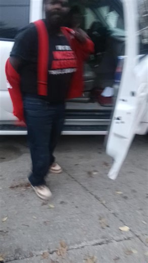 Babyy, my cousin said he a grown ass man with 19 kids, he can't be having his pants falling off his ass 😭 Gotta love em' Anthony Bailey | Stasha Clark