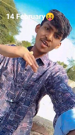 Kismat jab kono haiye naikhe pari to kona ka ke14 February 😝 #14february #trendingshorts #viralshort