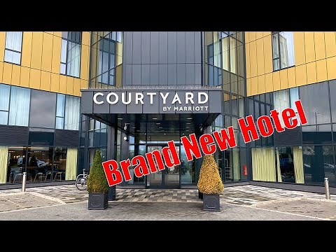The Brand New Marriot Courtyard at Heathrow Airport. Room & Sky Bar review