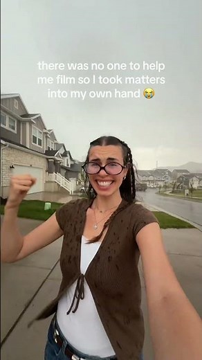 a raindrop ended the video lmao cash me outside how bout dat #bhadbabie #gucciflipflops #asl