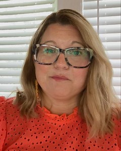 How do we make the changing workplace work better for women? Join the #FutureOfWork conversation on LinkedIn: https://lnkd.in/gWkFacyq #ConversationsForChange #Reshuffle | LinkedIn