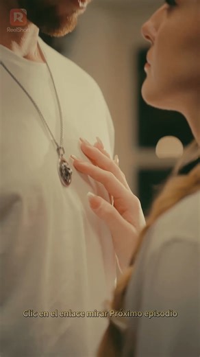 2.8K views · 13 reactions | Siguiente capitulohttps://link.inbeidou.cn/link/reelshort/serial/2fXqT9Qt/12   Encuentra la serie completa en la app "reelshort"  Busca la "455450" para disfrutar de cada episodio✨! #DramaBox #ShortMax #DramaCorto #AmorFingido #EnemigosQueSeEnamoran #shortdrama #shortfilms #drama #reels #movie #shorts #romance #TrueLove #FlickReels #GoodShort #Boost #MoboReels | Overseas Short Stages | Facebook