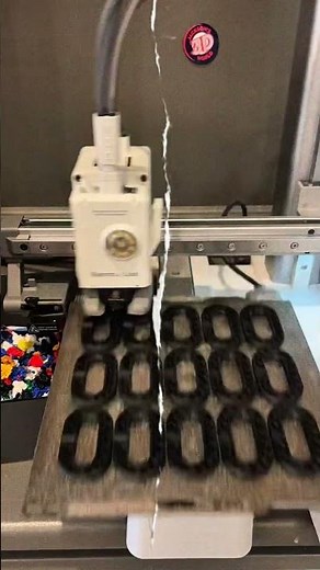 Hype chain 3D printing in action