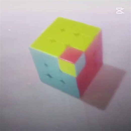 What is This? 🤯 Watch This Cube Trick!