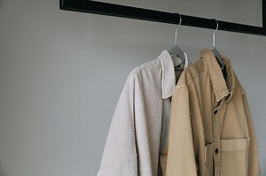 The Art of Neutral Fashion: Minimalist Outfits and Color Coordination Tips for a Chic Wardrobe