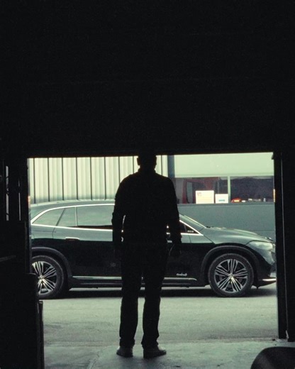 Become part of the Mercedes-Benz Community and discover exclusive information, innovations and the newest models. Be part of our story. | Mercedes-Benz