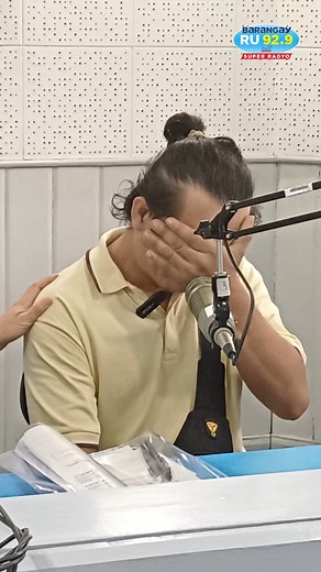 Panawagan it pagpangayo it bulig ni Arnel John Teodosio para sa anang asawa nga naka confine makaron sa isaeang ka pribadong ospital matapos nga operahan dahil nahueogan ag gin operahan pa sa tinae . Mabahoe ro anda nga baeayran sa ospital ag gakinahangean sanda it bulig sa may mga sosobra. Saeamat gid nga abo. Sa mga gusto nga magbulig raya ro g-cash number 09939780049 CP# 09858261565/ 09501178869 Maabo gid nga Saeamat. | Barangay RU 92.9 Super Radyo Kalibo