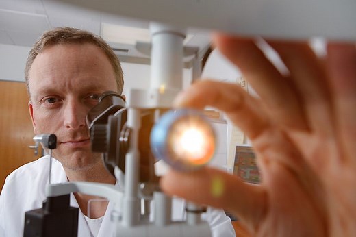 Augenklinik - Augengesundheit im Fokus | KSW