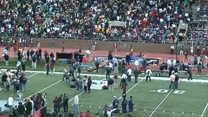 HS Men 4x400 Finals - Yohan Blake 2011 100m World Champ running the anchor at the 2007 Penn Relays when he was in HS