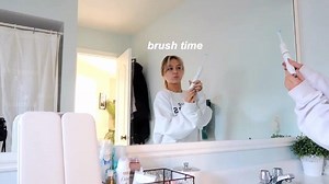 Fairywill P11 with 8 toothbrush heads and a travel case 🦷 The white color is sold in the US and Canada. 📷 Video Review by Taylor Kruger | Fairywill Care